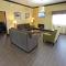 Red Roof Inn & Suites Sulphur Springs