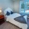 Mountain House in the Heart of Haliburton, Mins to Lake