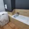 3030 Jana Spychalskiego 32 - Tanie Pokoje w Apartamencie - samodzielne zameldowanie - self check in - Poznań