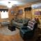 Wagon Wheel Cottage. Dog Friendly,Pipestem WVA - Pipestem