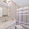 Pocono Pines, Lake Naomi 4 bedrooms, 2 full bath