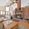 Pocono Pines, Lake Naomi 4 bedrooms, 2 full bath