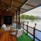 The Parrot Inn Kanchanaburi - Kanchanaburi by