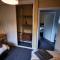 Chestnut Lodge, Summerhayes