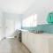 Beachfront Villa - Pool, Fireplace, No Loadshedding