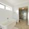 Beachfront Villa - Pool, Fireplace, No Loadshedding