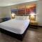 Days Inn by Wyndham Birmingham/West - Birmingham