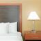 La Quinta by Wyndham Midwest City - Tinker AFB