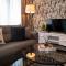 12 rooms hotel
