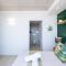 Modern Two Bedroom Unit, Mountain & Harbour Views - 开普敦