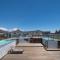 Modern Two Bedroom Unit, Mountain & Harbour Views - 开普敦