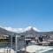 Modern Two Bedroom Unit, Mountain & Harbour Views - 开普敦