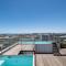 Modern Two Bedroom Unit, Mountain & Harbour Views - 开普敦