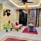 Putravilla Condominium Lovely & Spacious with Public Pool - Kampong Kerdas