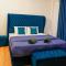Vista Apartment Mariners Blue