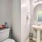 Suburban Atlanta Vacation Home about 3 Mi to Airport!