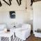 The Loft: Cosy 1 Bed Loft W/ Amazing View and Pool - Bothaʼs Hill