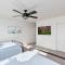 Paseos 1213 Brand New Home, Private Hot Tub, BBQ Grill, Ping Pong, Air Hockey, and More!
