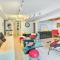 Contemporary Cincinnati Apt with WiFi, Near Kenwood!