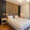 LakeView Apartment 305 Beachfront