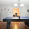 Cute 2-BRM Walkout apt with pool table and theater - Lexington