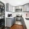 Stunning & Vibrant APT 7 Min From TX Med Center - Хьюстон