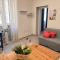 Vico Longo 25 - Ensuit flat in the heart of Naples