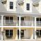 Admirals Inn Resort