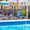 Admirals Inn Resort
