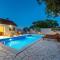MY DALMATIA - Holiday home Zara with private swimming pool - Stankovci