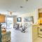 PCB Condo with Pool and Grill Access - Walk to Beach! - بنما سيتي بيتش