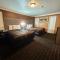 New Corral Motel