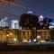 Suite 7, Sleep 6, Walk to Attractions in Uptown - 夏洛特