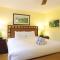 Papakea K303 2bed/2bath stunning ocean & pool views