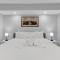 Oceanfront Atlantica 2BR Condo w Balcony - ميرتل بيتش