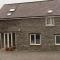 Pass the Keys Cosy 3 Bedroom Barn Conversion with pool - Tregaron