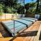 Ferienhaus mit beheiztem Pool in Claouey