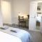 Spacious En-suite Private Double Bedroom
