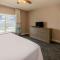 Escapes! To The Shores Orange Beach, A Ramada by Wyndham - Orange Beach