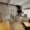 Cottage en-suite room with private lounge - 布里德波特