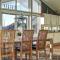 4 Bedroom Cozy Home In Fitjar