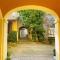Apartment Portico I