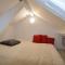 Paris chatou brand new quiet cosy flat - Шату