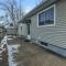 Lovely PET FRIENDLY three bedroom in desirable Urbandale Location! home - Wyoming