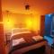 Amazing Cottage & detached Annex sleeps 8, Extra Deep Hot tub, Super Fast wifi, New for 2024 is the addition of Wood Fired Sauna - قلعة دوغلاس