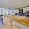Tors View - Luxury Westward Ho Holiday Cottage - Pet and Child Friendly - Near Beach Pubs Shops Coastal Walks Sleeps 1-8 plus babies Free Parking WiFi Towels