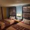 Super 8 by Wyndham Raton