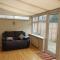 Ideally located contemporary 3 bed spacious house