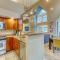 Belltown Court Sunset Suite