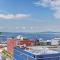 Belltown Court Sunset Suite
